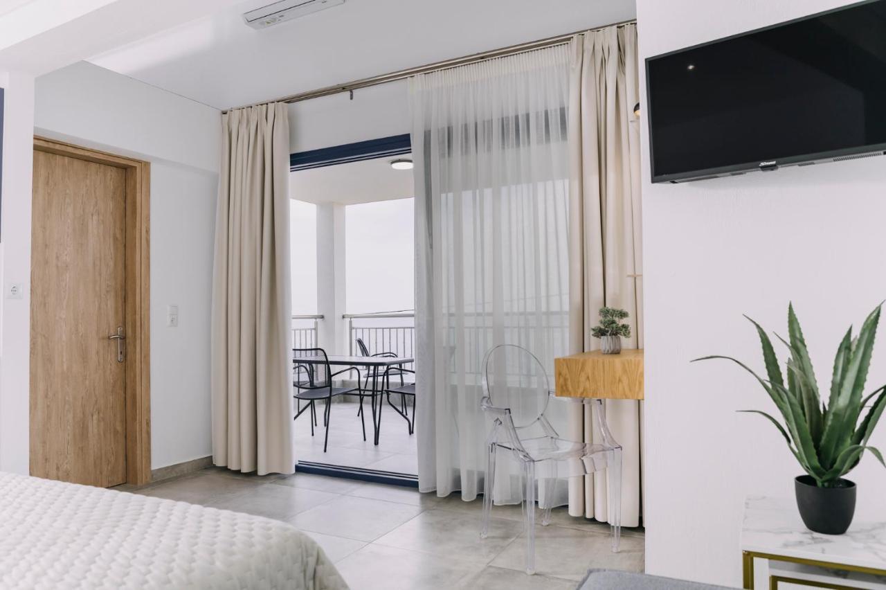 Blue Stone Luxury Suites Лименария Экстерьер фото