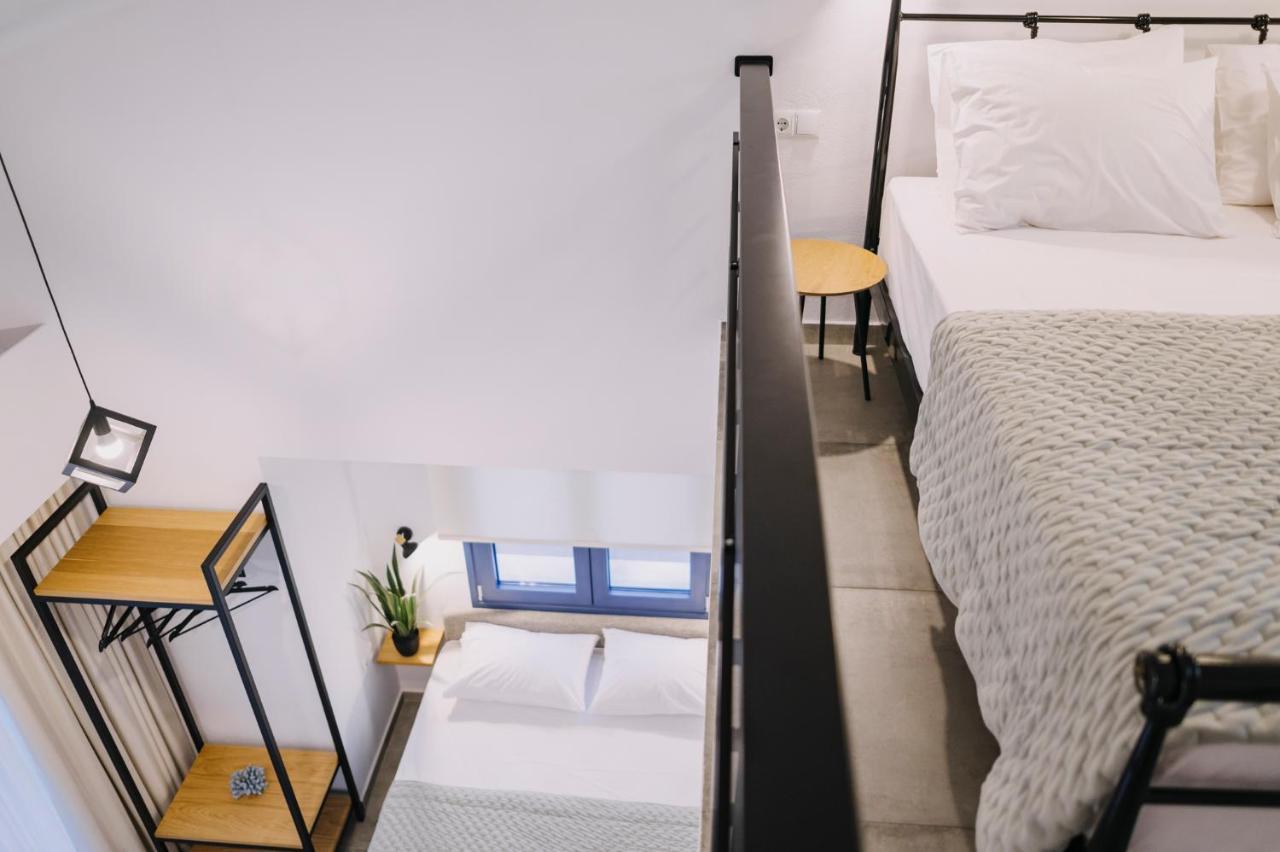 Blue Stone Luxury Suites Лименария Экстерьер фото