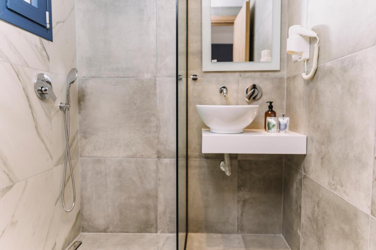 Blue Stone Luxury Suites Лименария Экстерьер фото