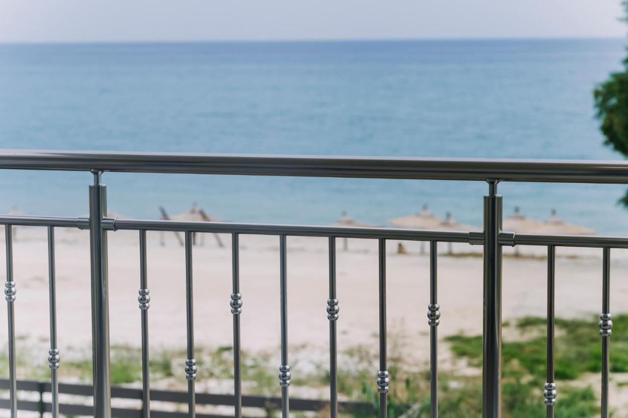 Blue Stone Luxury Suites Лименария Экстерьер фото